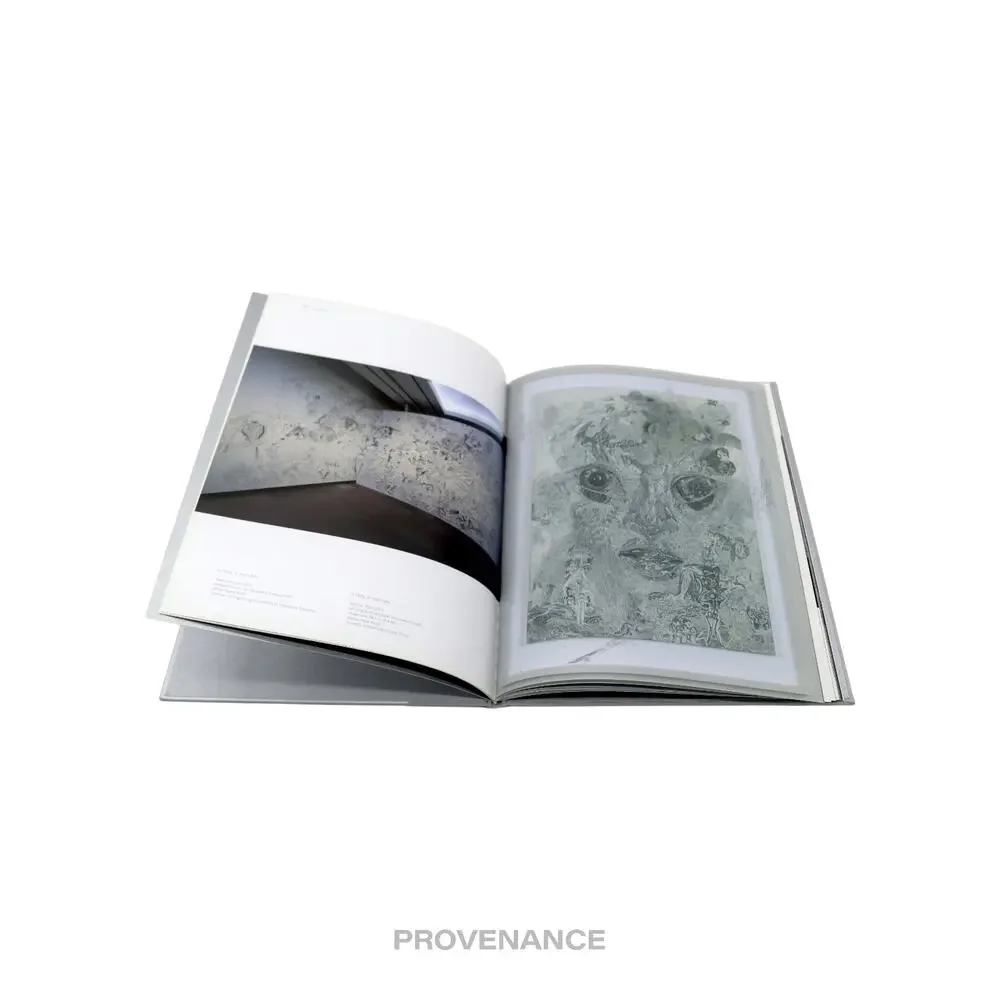 🔴 Louis Vuitton COSMIC TRAVELERS Espace Art Book